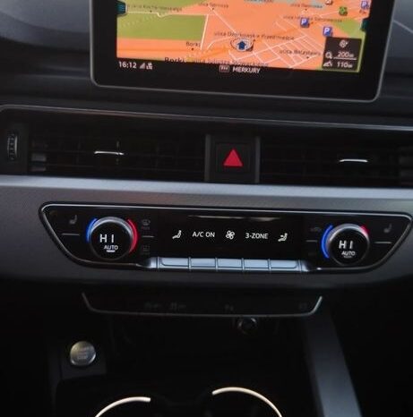 Audi A4 Avant 2.0 TDI full