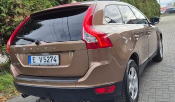 Volvo XC 60 2.4D AWD Momentum full