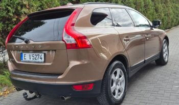 Volvo XC 60 2.4D AWD Momentum full
