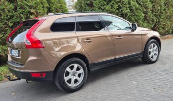 Volvo XC 60 2.4D AWD Momentum full