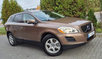 Volvo XC 60 2.4D AWD Momentum full