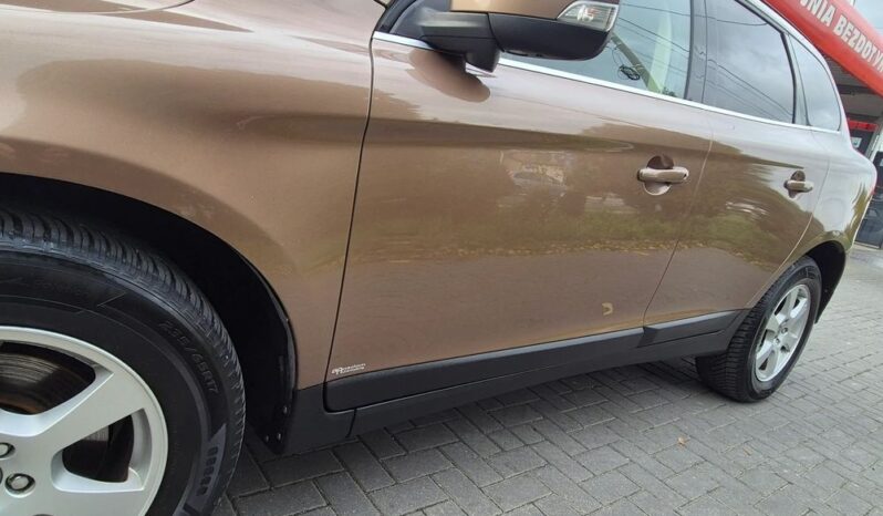 Volvo XC 60 2.4D AWD Momentum full