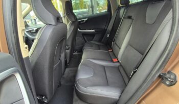 Volvo XC 60 2.4D AWD Momentum full