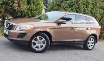 Volvo XC 60 2.4D AWD Momentum full