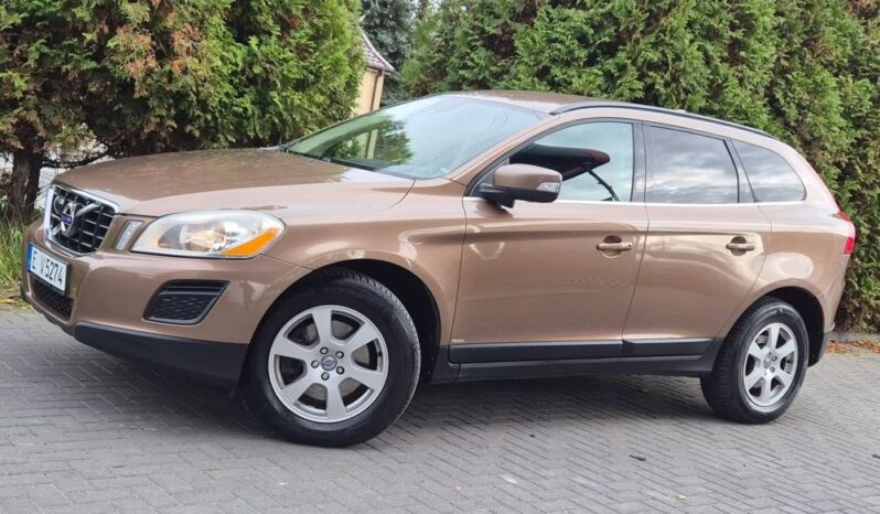 Volvo XC 60 2.4D AWD Momentum full