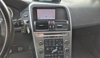 Volvo XC 60 2.4D AWD Momentum full