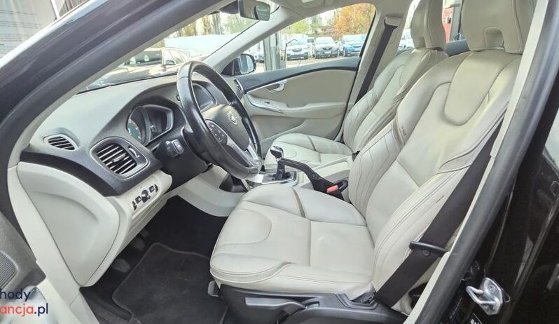 Volvo V40 D2 Drive-E Ocean Race full