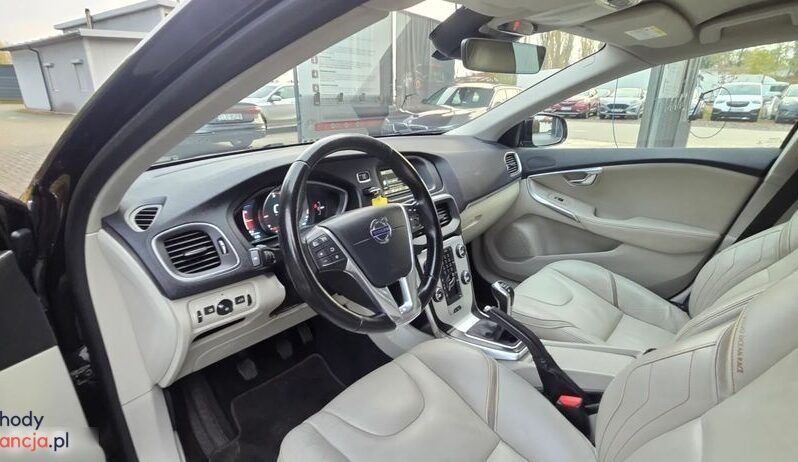 Volvo V40 D2 Drive-E Ocean Race full