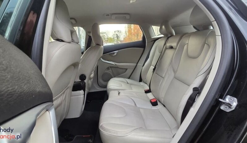 Volvo V40 D2 Drive-E Ocean Race full