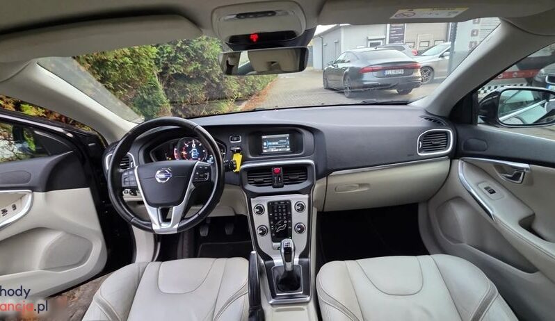 Volvo V40 D2 Drive-E Ocean Race full