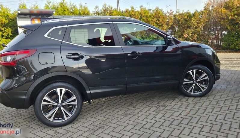 Nissan Qashqai TEKNA+ full