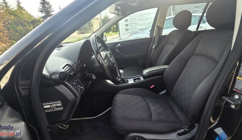 Mercedes-Benz Klasa C Kombi [S 203] 04-07 full