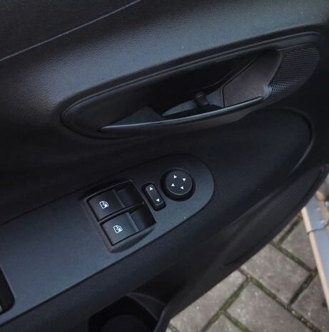 Fiat Punto Evo 1.4 8V More Start&Stopp full