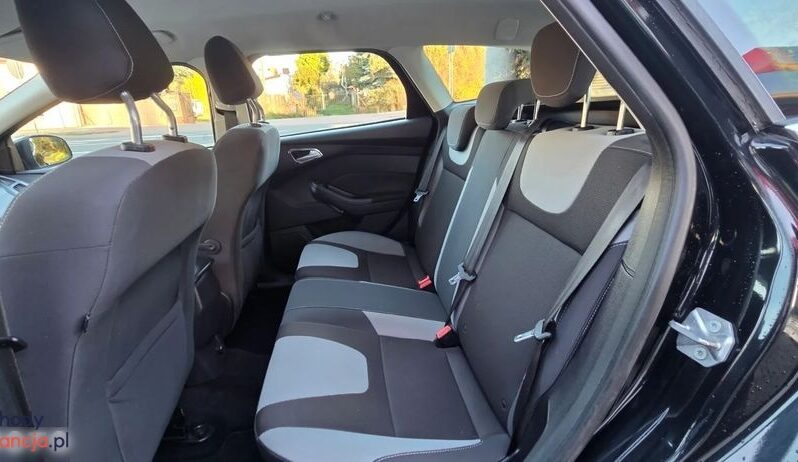 Ford Focus 1.6 TDCi DPF Start-Stopp-System Champions Edition full