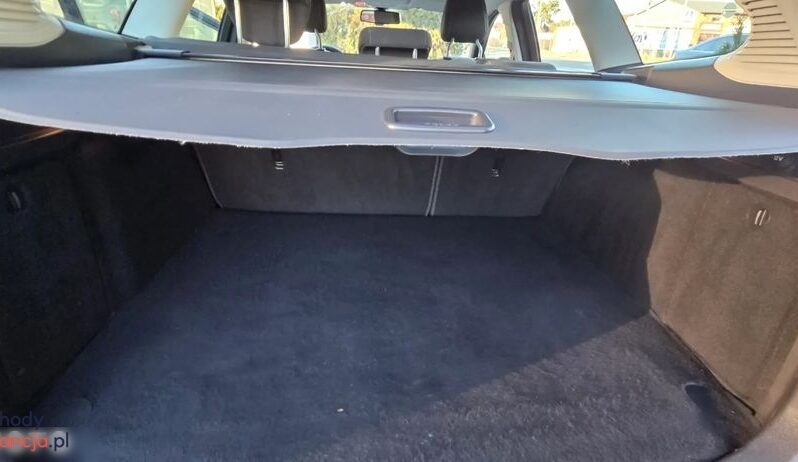 Ford Focus 1.6 TDCi DPF Start-Stopp-System Champions Edition full