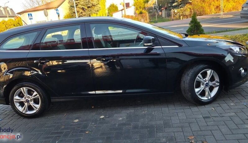 Ford Focus 1.6 TDCi DPF Start-Stopp-System Champions Edition full