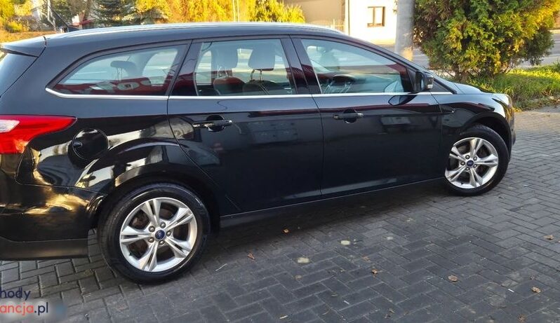 Ford Focus 1.6 TDCi DPF Start-Stopp-System Champions Edition full
