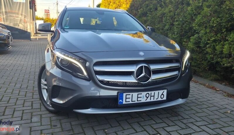 Mercedes-Benz GLA 250 7G-DCT StreetStyle full