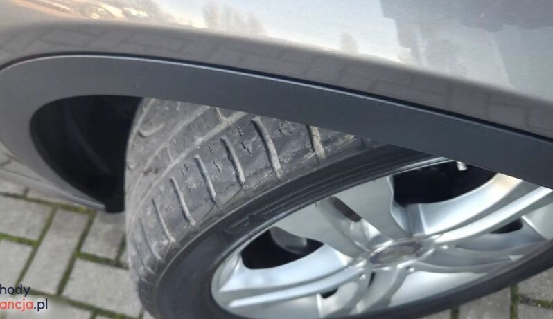 Mercedes-Benz GLA 250 7G-DCT StreetStyle full