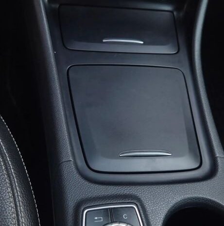 Mercedes-Benz GLA 250 7G-DCT StreetStyle full