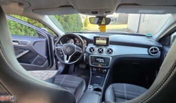 Mercedes-Benz GLA 250 7G-DCT StreetStyle full