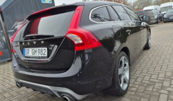 Volvo V60 D2 Kinetic full