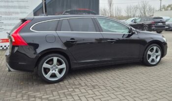 Volvo V60 D2 Kinetic full