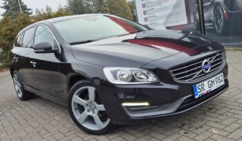 Volvo V60 D2 Kinetic full