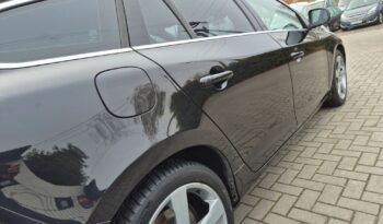Volvo V60 D2 Kinetic full