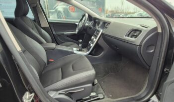 Volvo V60 D2 Kinetic full