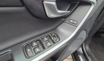 Volvo V60 D2 Kinetic full