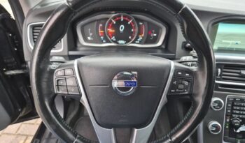 Volvo V60 D2 Kinetic full