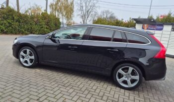 Volvo V60 D2 Kinetic full