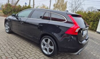Volvo V60 D2 Kinetic full