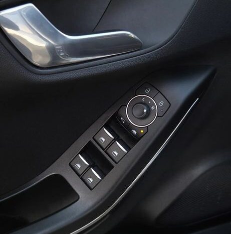 Ford Puma 1.0 EcoBoost mHEV ST-Line X Design full