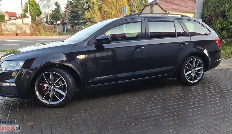 Skoda Octavia Combi 2.0 TDI DSG RS full