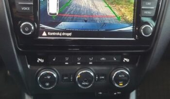 Skoda Octavia Combi 2.0 TDI DSG RS full