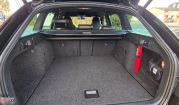 Skoda Octavia Combi 2.0 TDI DSG RS full