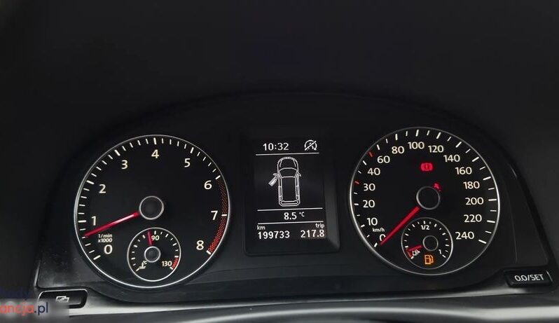 Volkswagen Touran full