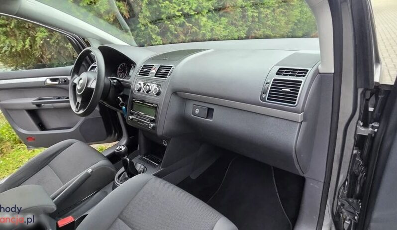 Volkswagen Touran full