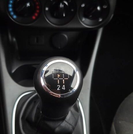 Opel Corsa 1.3 CDTI Color Edition full