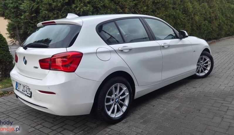 BMW Seria 1 116i Sport Line full