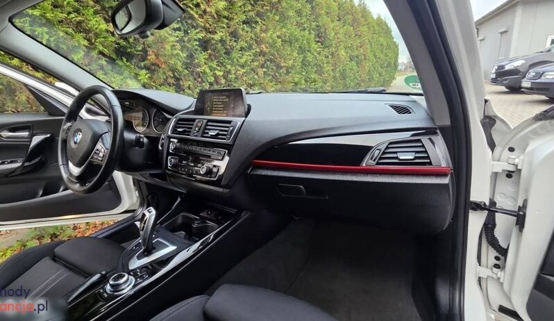 BMW Seria 1 116i Sport Line full