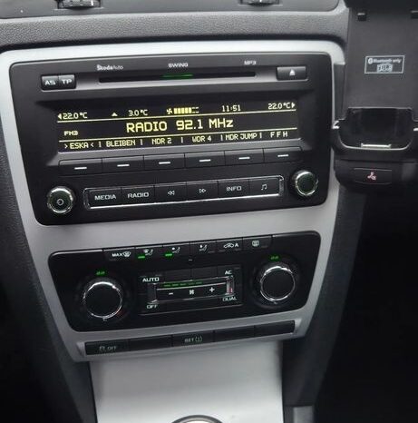 Skoda Octavia Combi 1.6 TDI DPF FAMILY full