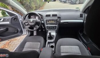 Skoda Octavia Combi 1.6 TDI DPF FAMILY full