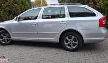 Skoda Octavia Combi 1.6 TDI DPF FAMILY full