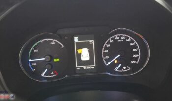 Toyota Yaris Hybrid 100 Terra full