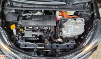 Toyota Yaris Hybrid 100 Terra full