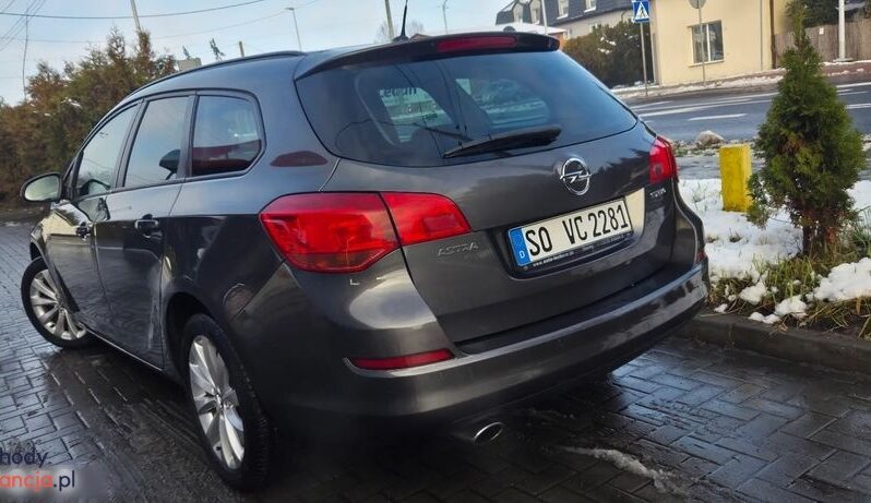 Opel Astra 1.4 Turbo Edition full