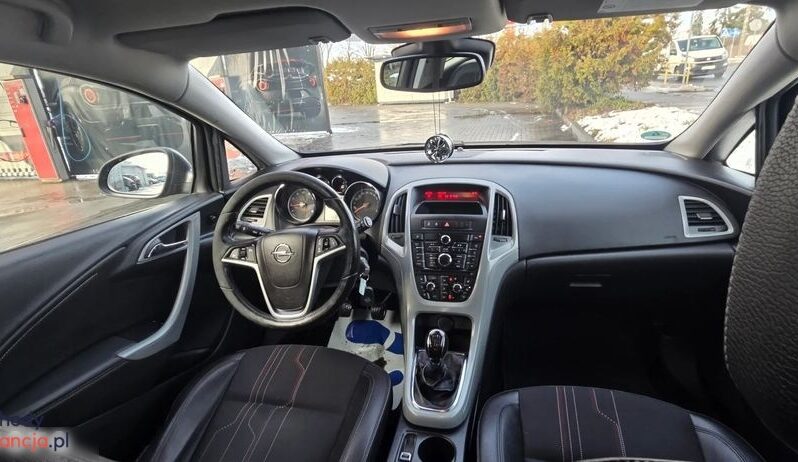 Opel Astra 1.4 Turbo Edition full